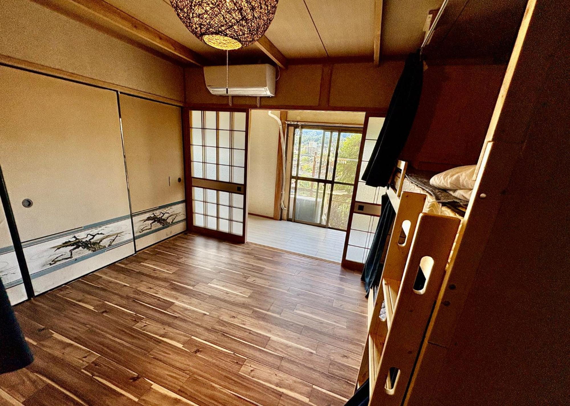 高野山ゲストハウス ラフテル Koyasan Guest House Laugh Tale Hashimoto  Exterior foto